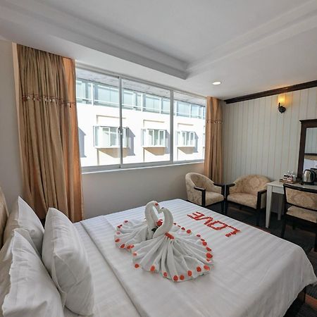 Dong Kinh Hotel Ho Chi Minh-staden Exteriör bild