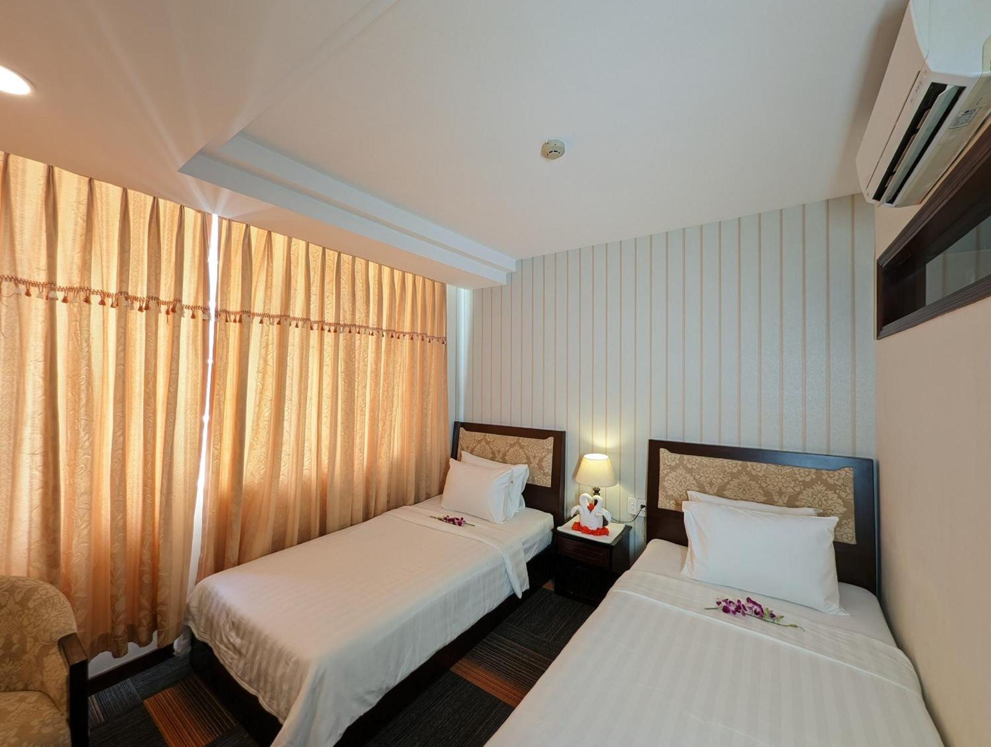 Dong Kinh Hotel Ho Chi Minh-staden Exteriör bild
