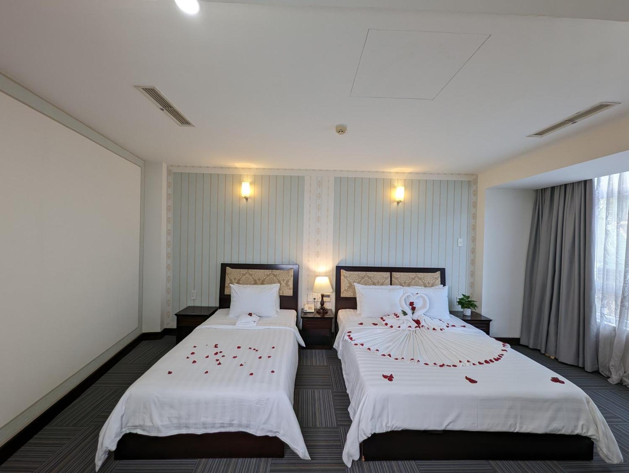 Dong Kinh Hotel Ho Chi Minh-staden Exteriör bild