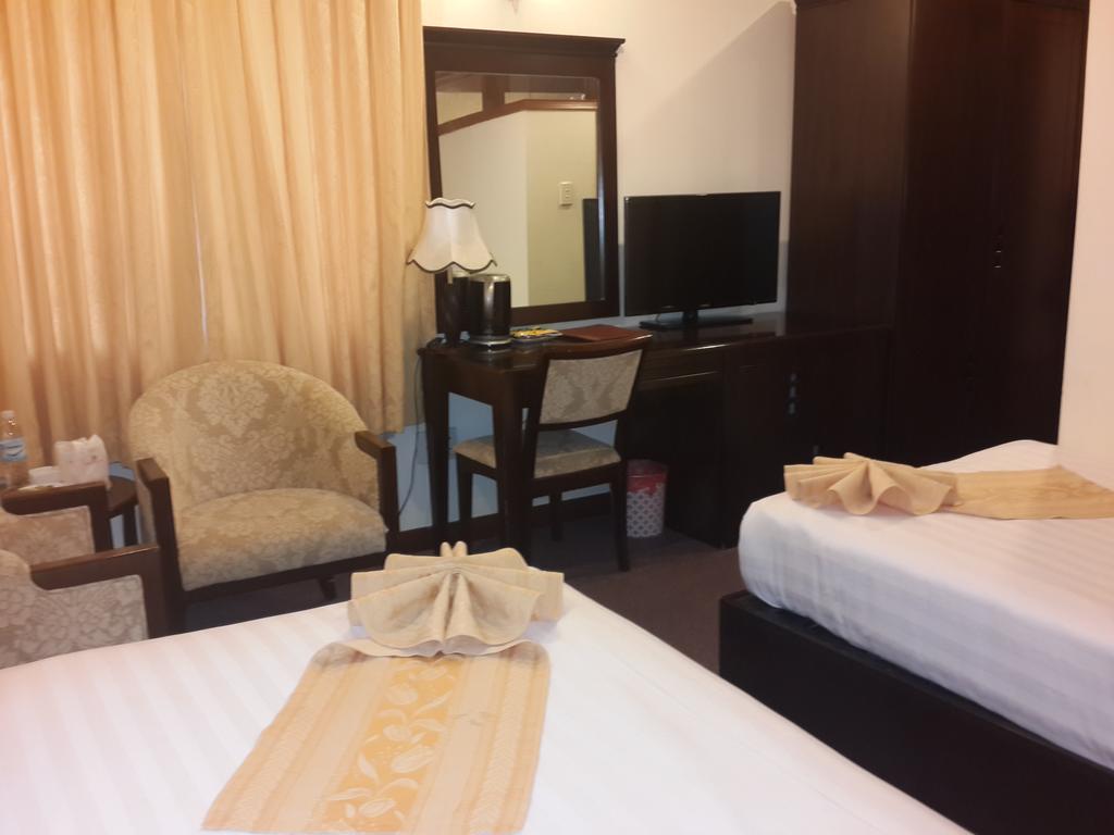 Dong Kinh Hotel Ho Chi Minh-staden Exteriör bild
